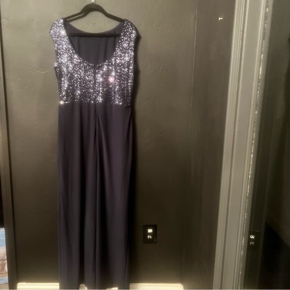 Ralph Lauren Evening sequins cap sleeves navy blue 
maxi Elegant Gown Size:16 - Picture 9 of 14